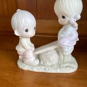 Charming Precious Moments 1978 Love lifted me